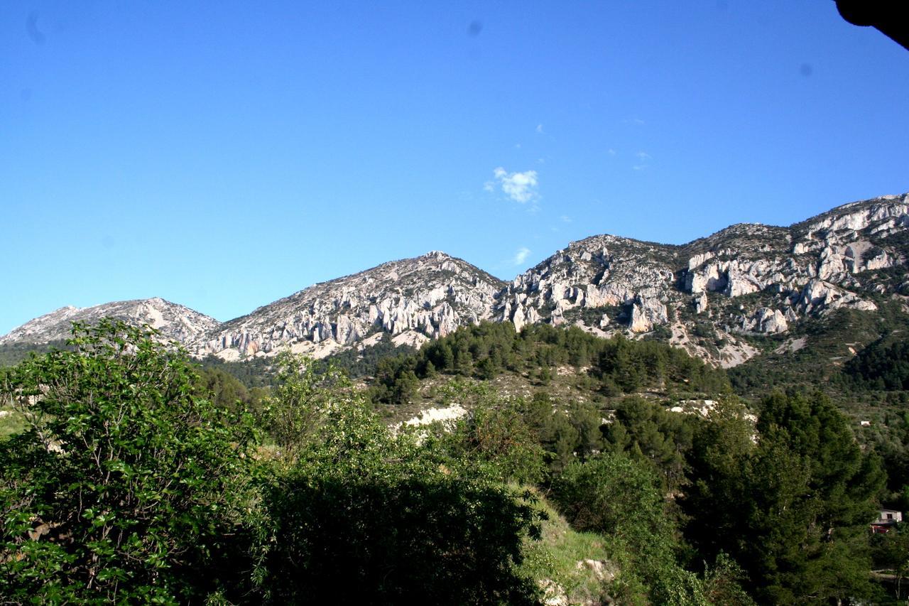 Отель Podiumberg Quatretondeta Экстерьер фото